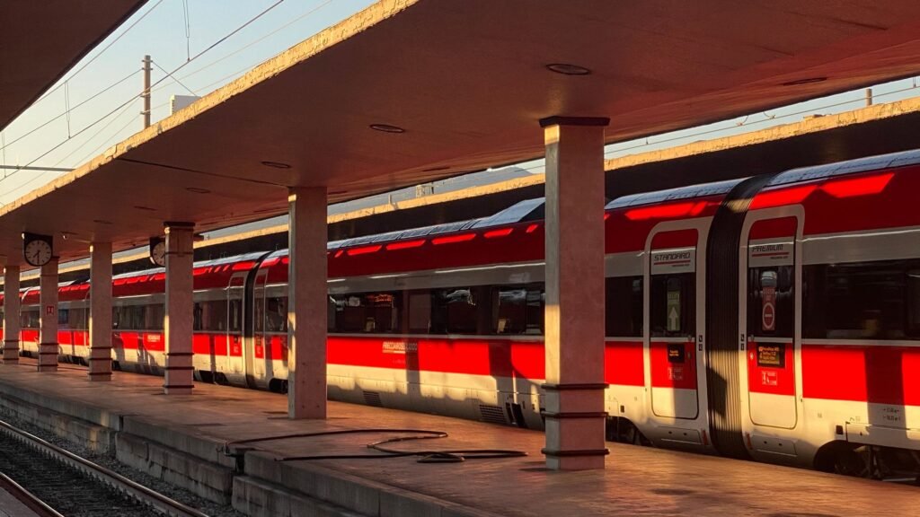 Featured image for Eco Nomad Travel's train travel in Italy tips guide. Source: Pexels photo ID 16292049 by Radubradu, Pexels License.